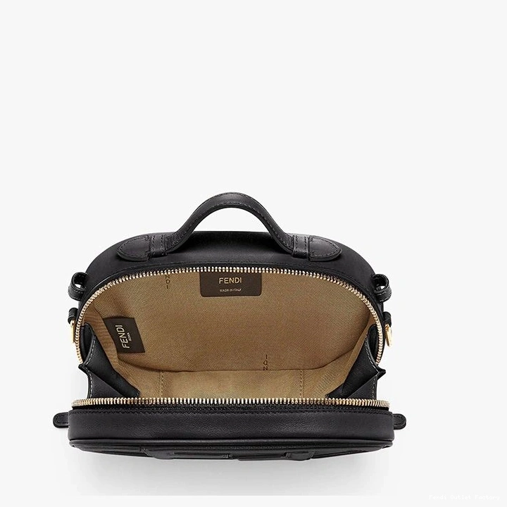 Vintage HOT Mini O'Lock Leather Case In Calf Black Fendi Camera 0820